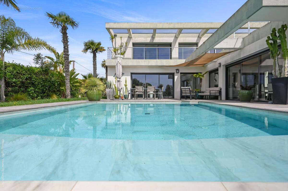 Maison à SANARY-SUR-MER