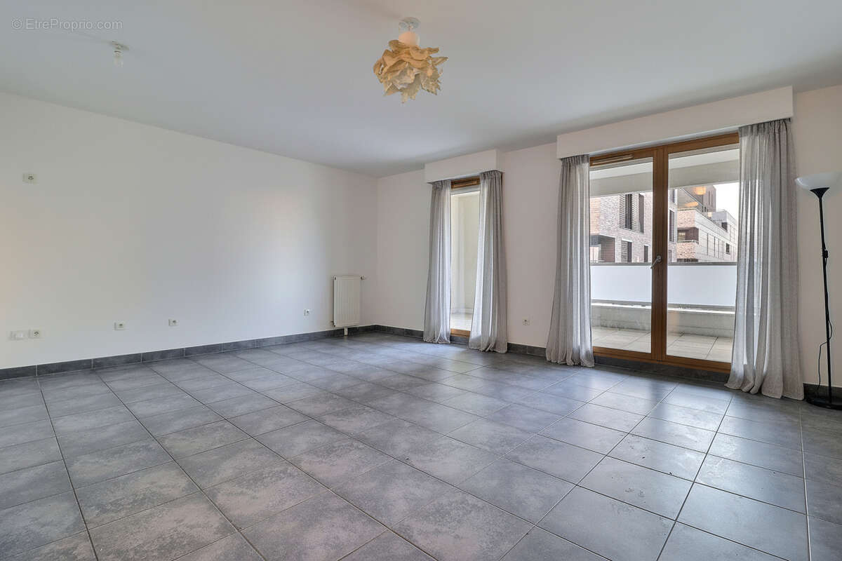 Appartement à SAINT-DENIS