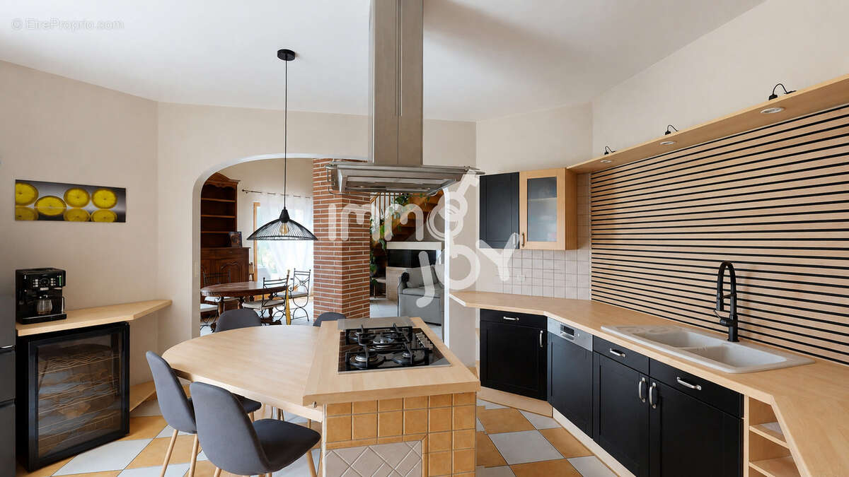 Maison familiale 5 pièces, piscine et grand garage de 11O m2 - Verfeil - photo 4
