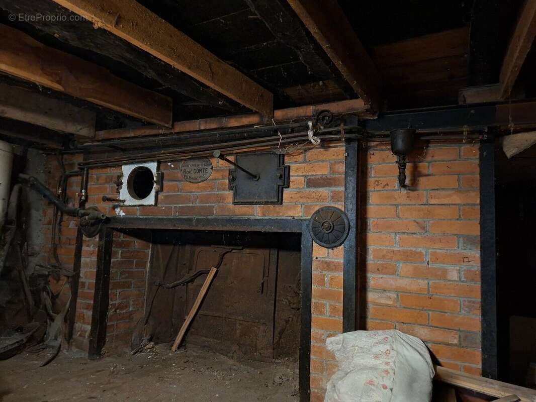 Maison à BOIS-SAINTE-MARIE