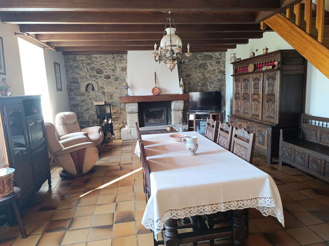 Maison à ARGOL