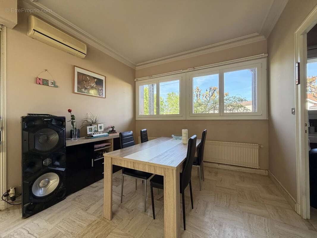 Appartement à EYMET