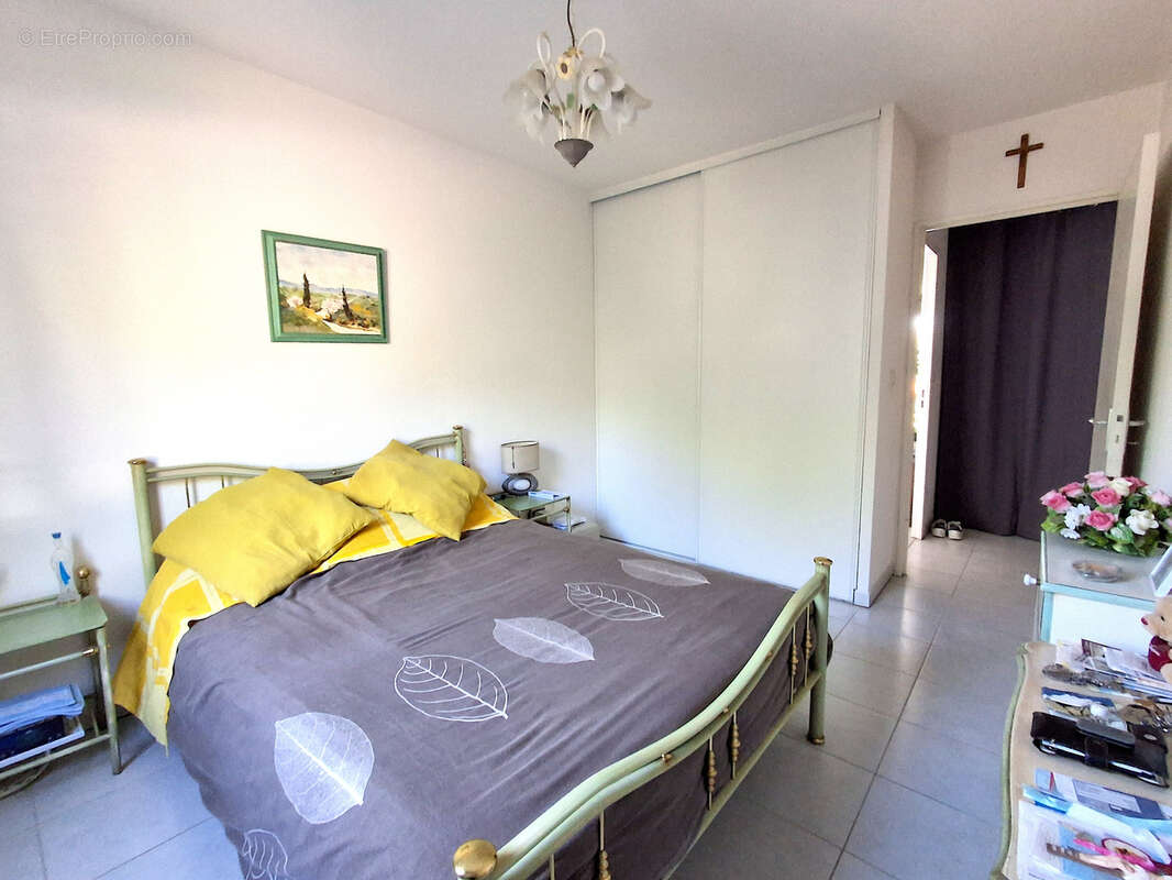 Appartement à SEPTEMES-LES-VALLONS