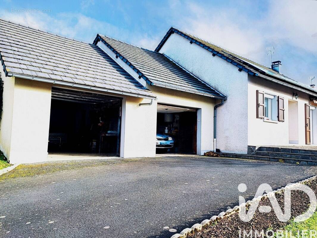 Photo 1 - Maison à LAFEUILLADE-EN-VEZIE