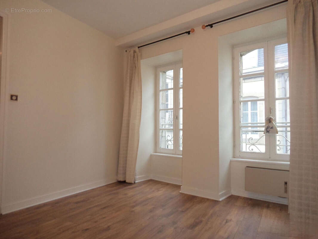 Appartement à QUIMPER