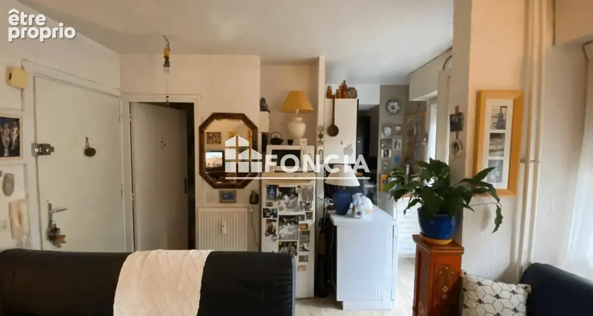 9eme joseph aiguier-t2 avec terrasse vendu avec locataire - photo 3