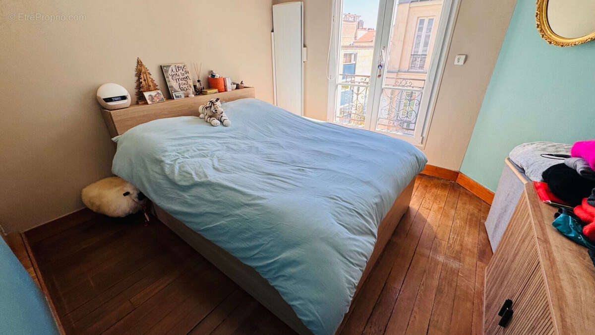 Appartement à PARIS-20E