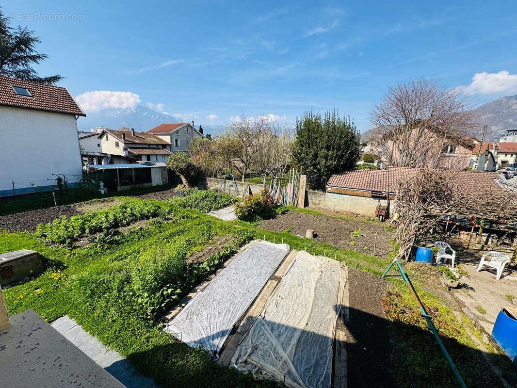 Maison à SAINT-MARTIN-D'HERES