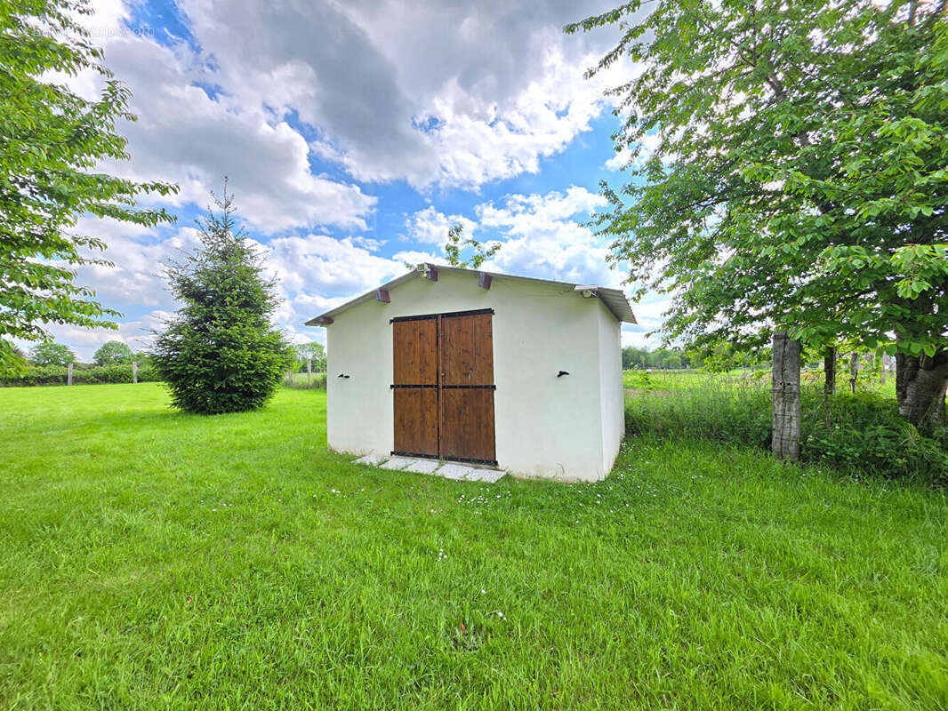 Maison à MOYAUX