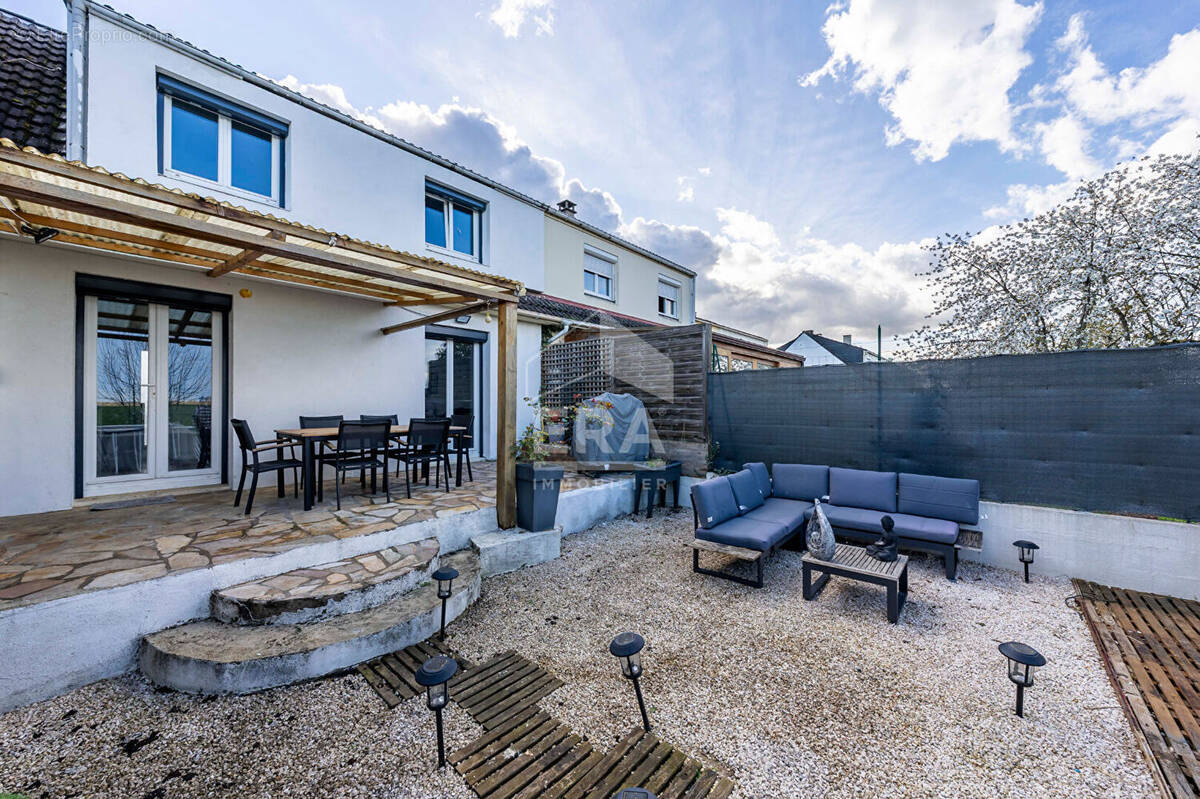 Maison à BALLANCOURT-SUR-ESSONNE