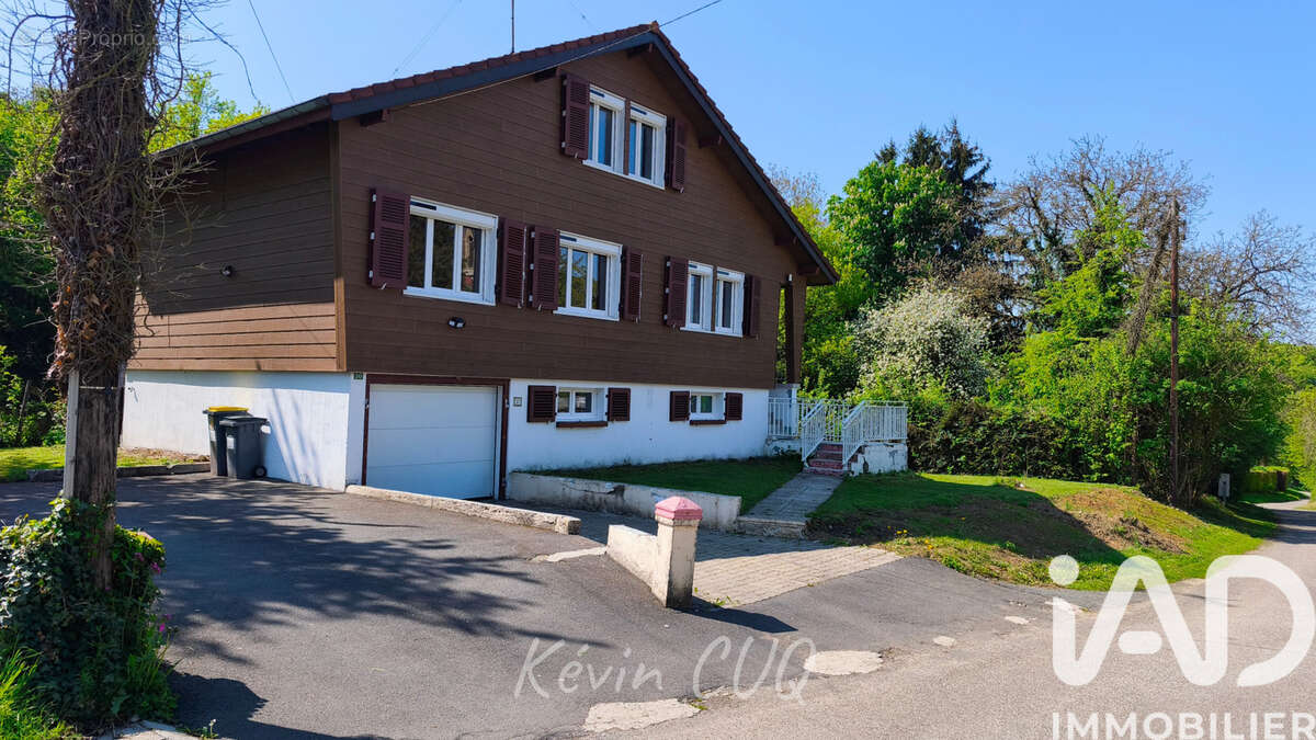 Photo 2 - Maison à RECHESY