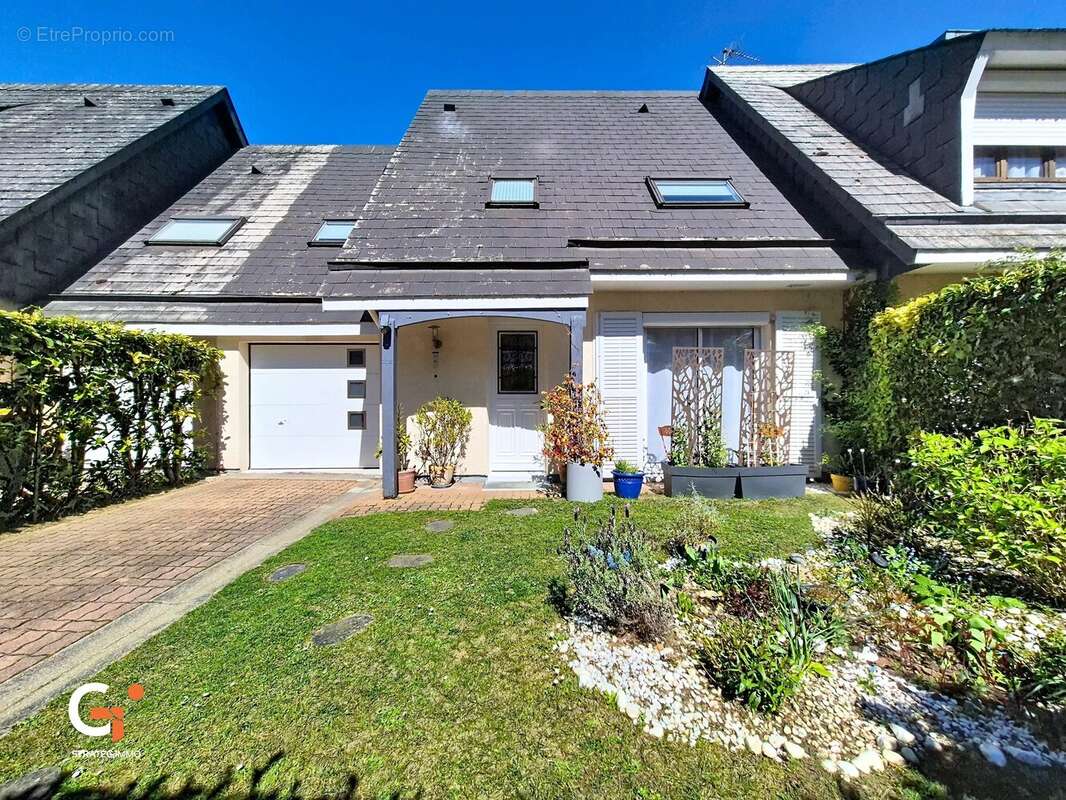 Maison à LA BOUILLE