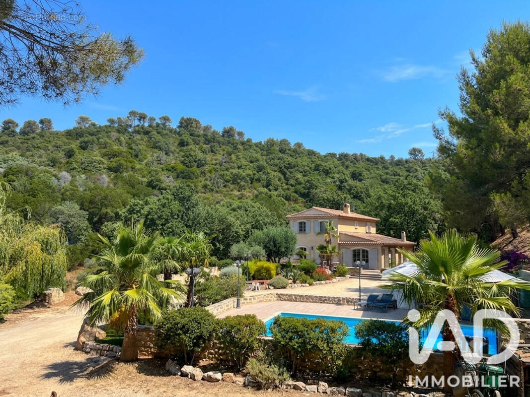 Photo 1 - Maison à HYERES