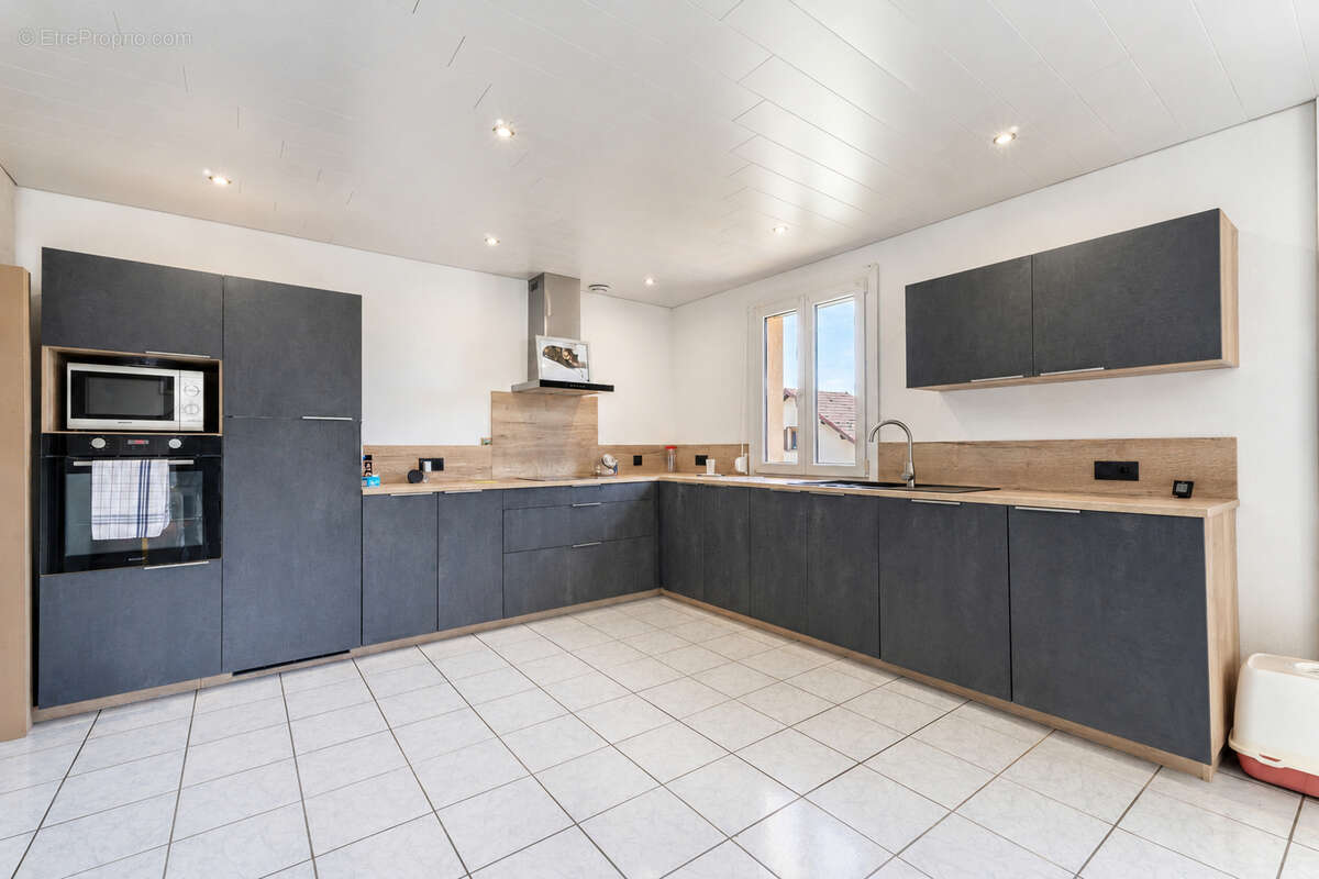 Maison dans les hauteurs de Morteau - photo 3