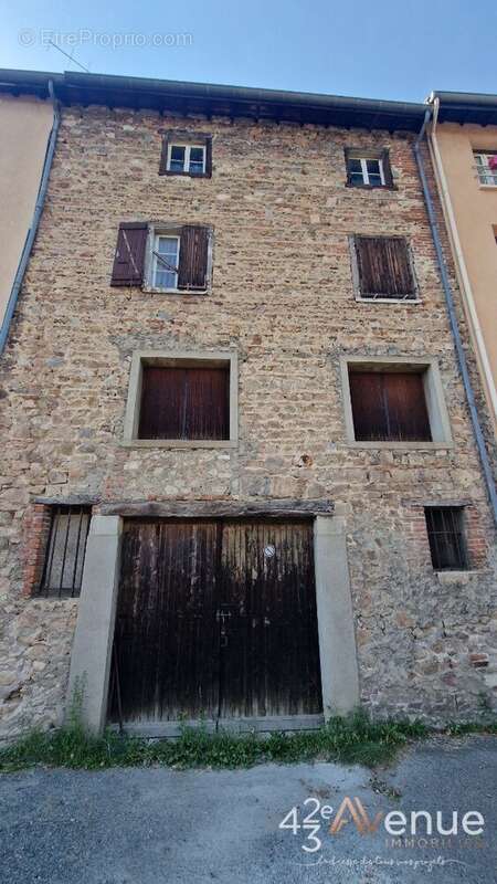 Appartement à SAINT-GALMIER