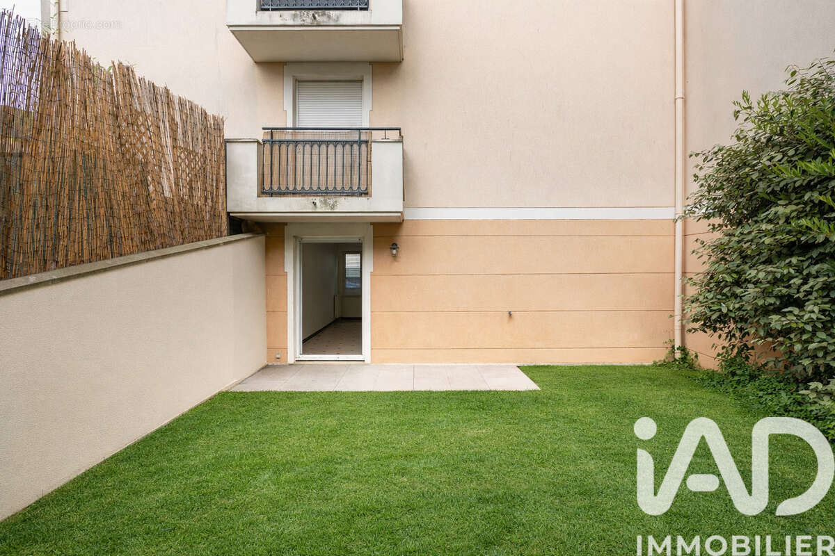 Photo 1 - Appartement à CHENNEVIERES-SUR-MARNE