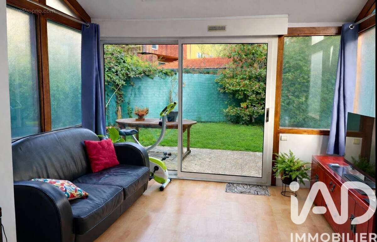 Photo 3 - Maison à ANTONY