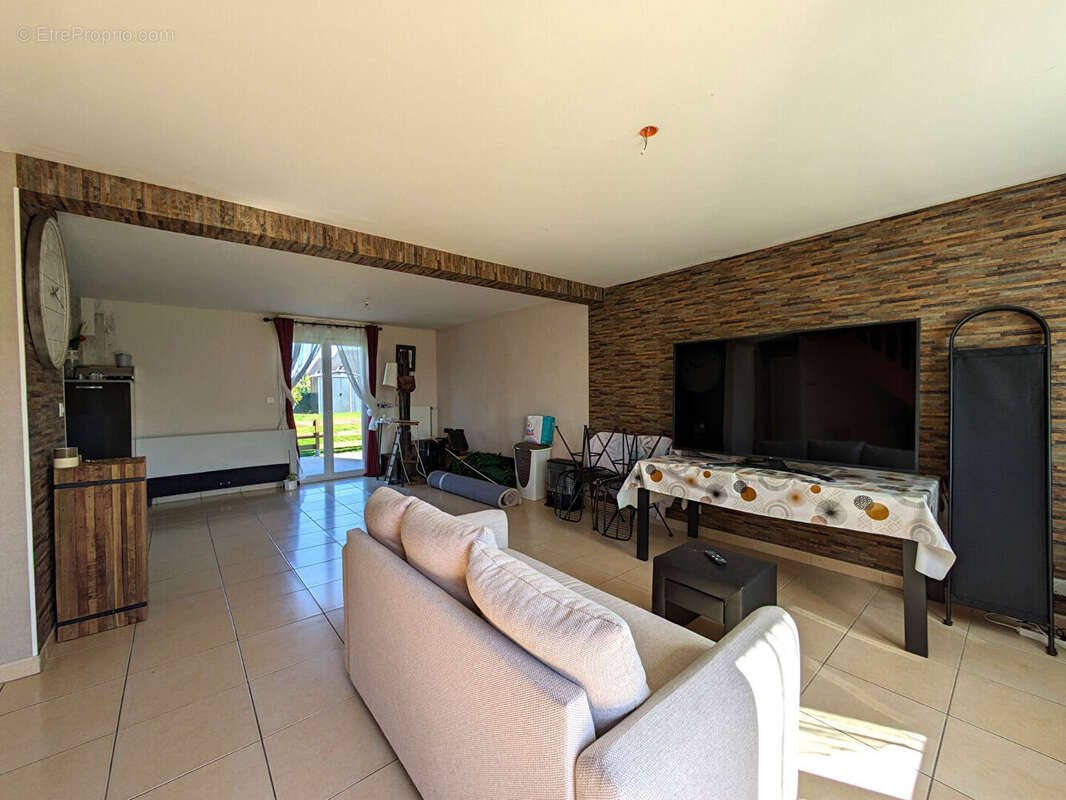 Maison à DOL-DE-BRETAGNE