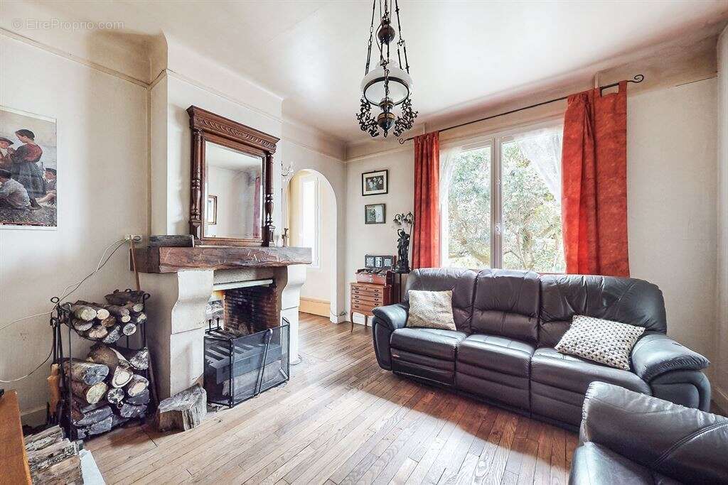 Maison à FRIVILLE-ESCARBOTIN