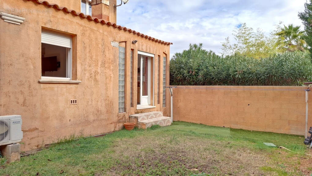 Maison à SAINT-GILLES