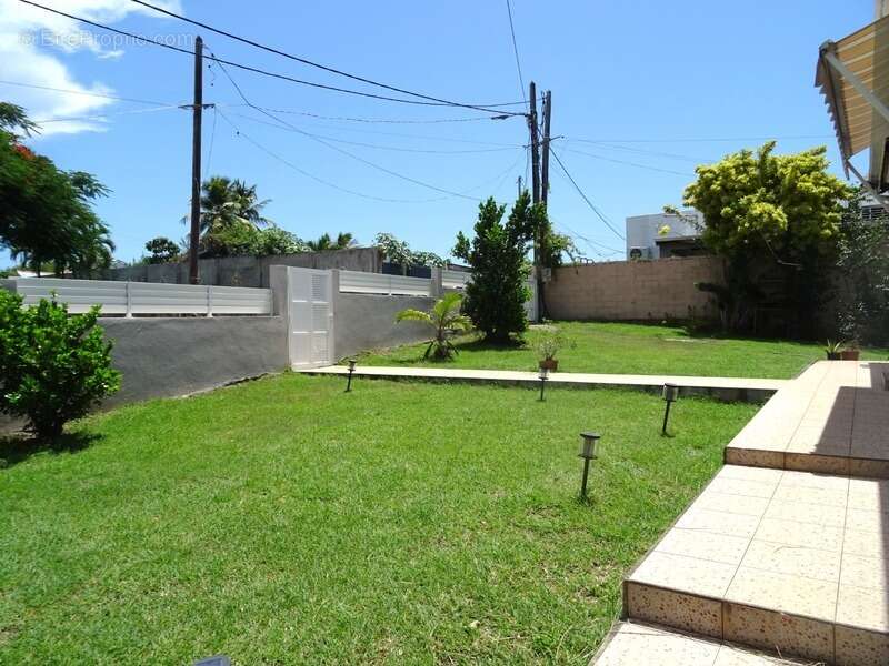 Maison à SAINT-FRANCOIS