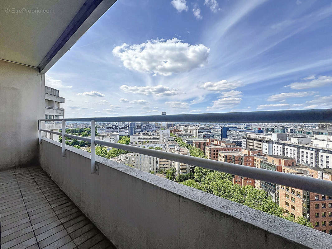 Appartement à NANTERRE