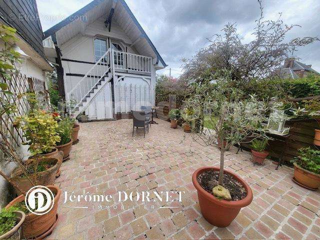 spor_00005_1f24b8d - Maison à GRANDVILLIERS