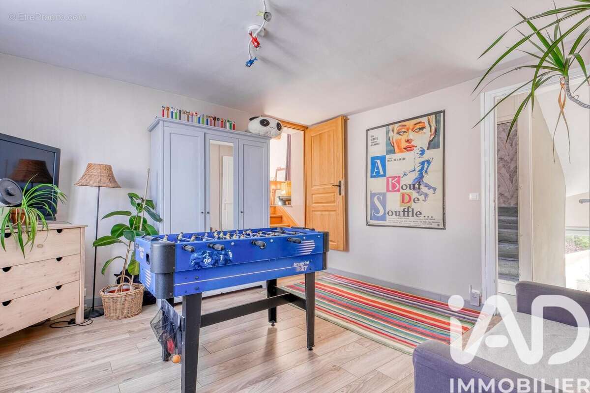 Photo 9 - Maison à VILLIERS-SUR-MORIN