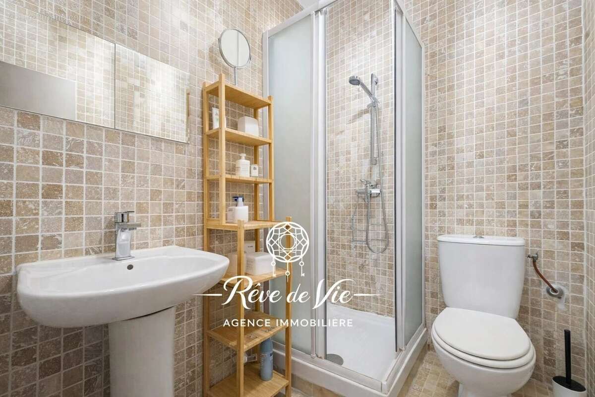 Appartement à BORMES-LES-MIMOSAS