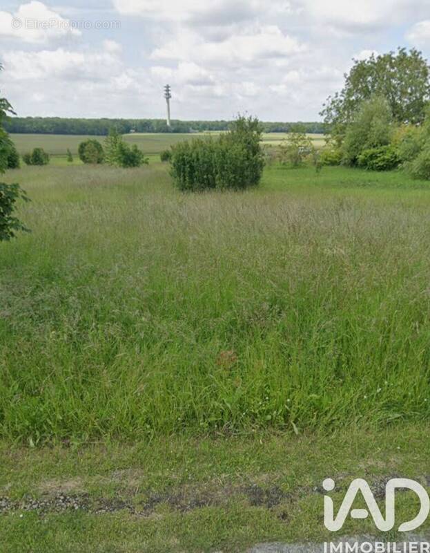 Photo 1 - Terrain à BRIOU