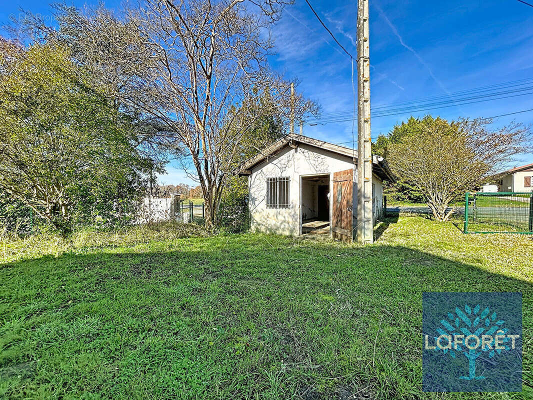 Commerce à TERCIS-LES-BAINS