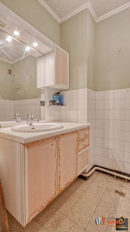 Appartement à SAINT-ETIENNE