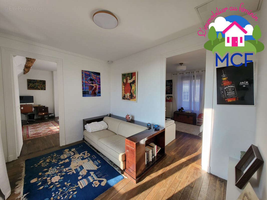 Palier - Maison à BREVAL