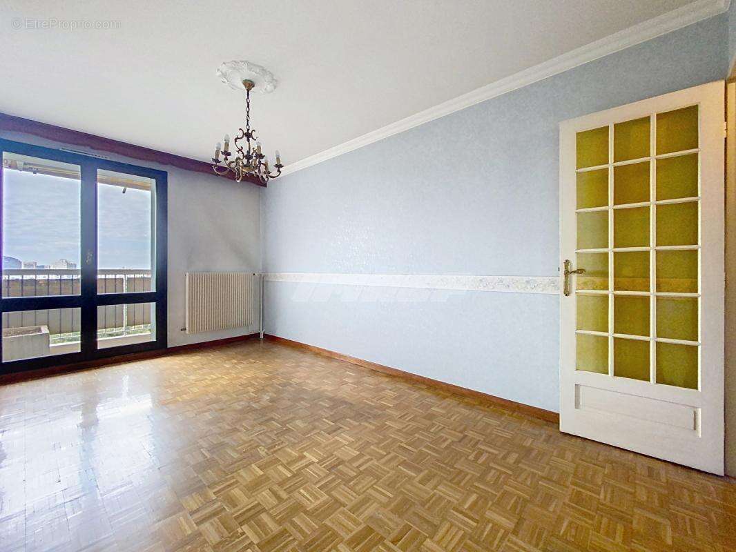 Appartement à MARSEILLE-10E
