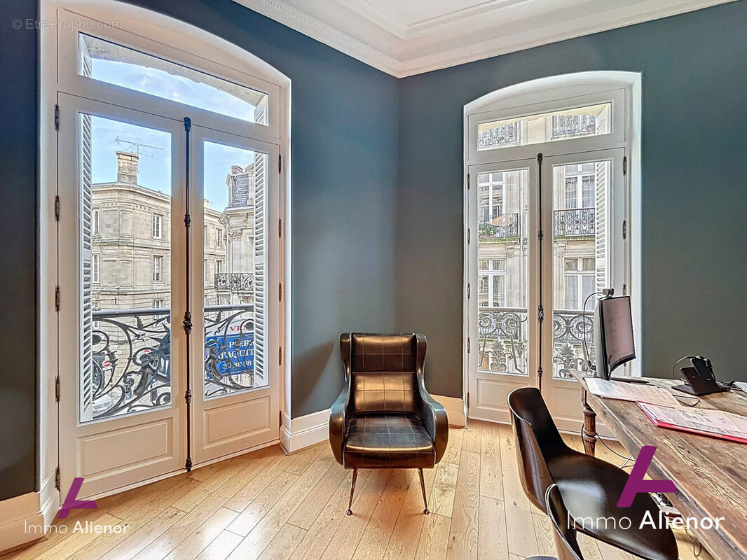 Appartement à BORDEAUX