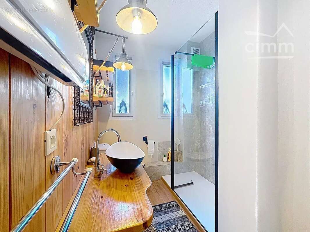 Appartement à SAINT-RAPHAEL