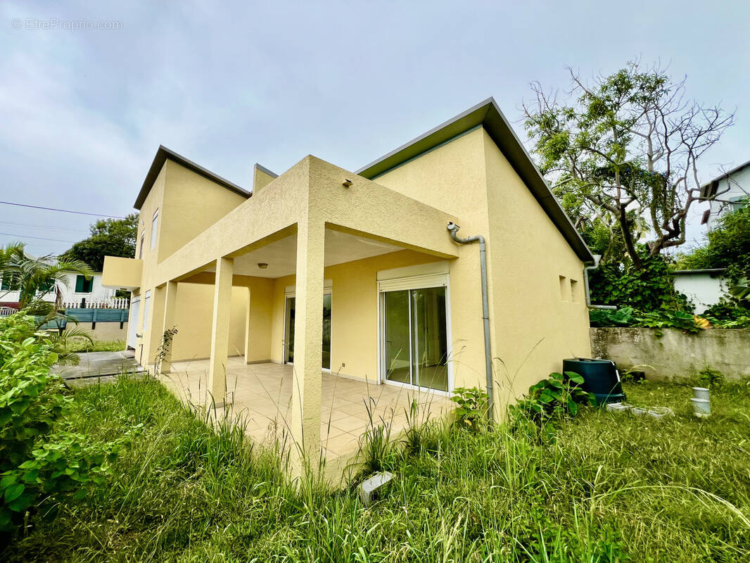 Maison à SAINT-PIERRE