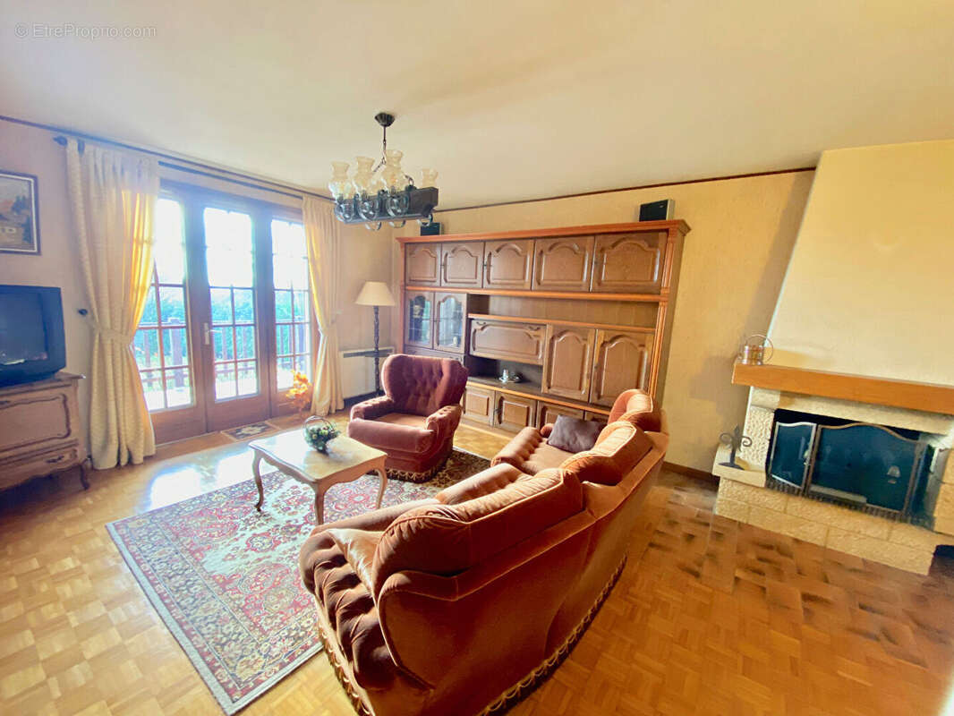 Maison à BOUZONVILLE