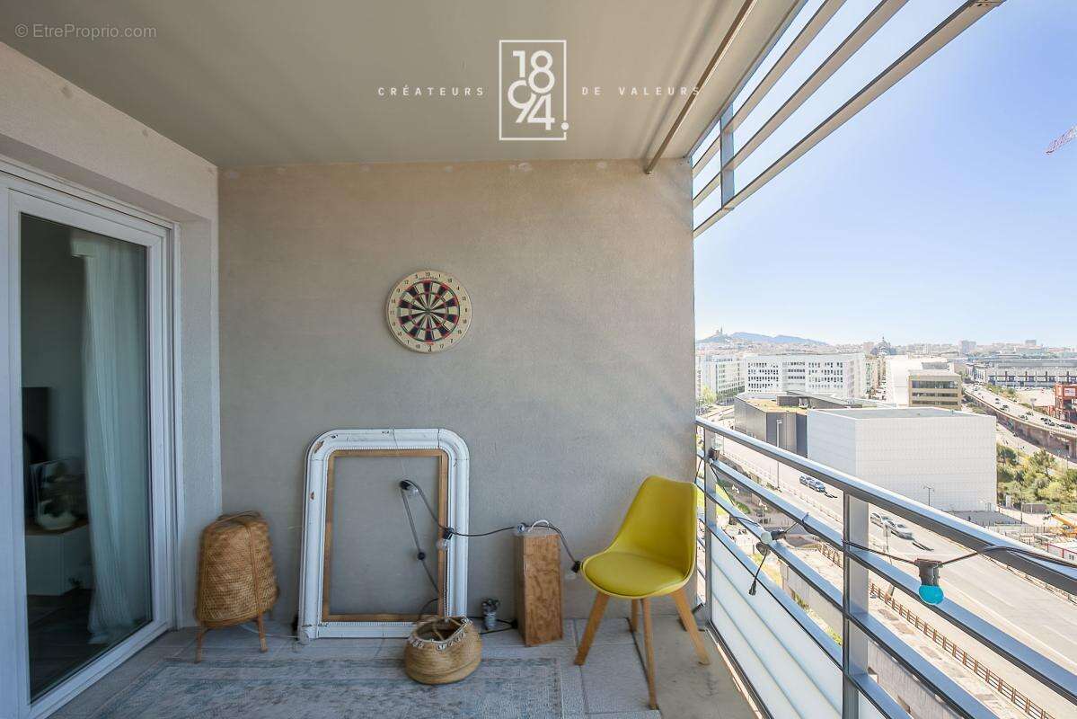 Appartement à MARSEILLE-3E
