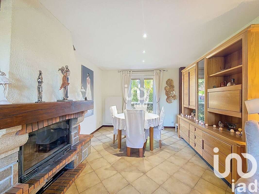 Photo 4 - Maison à SOINDRES