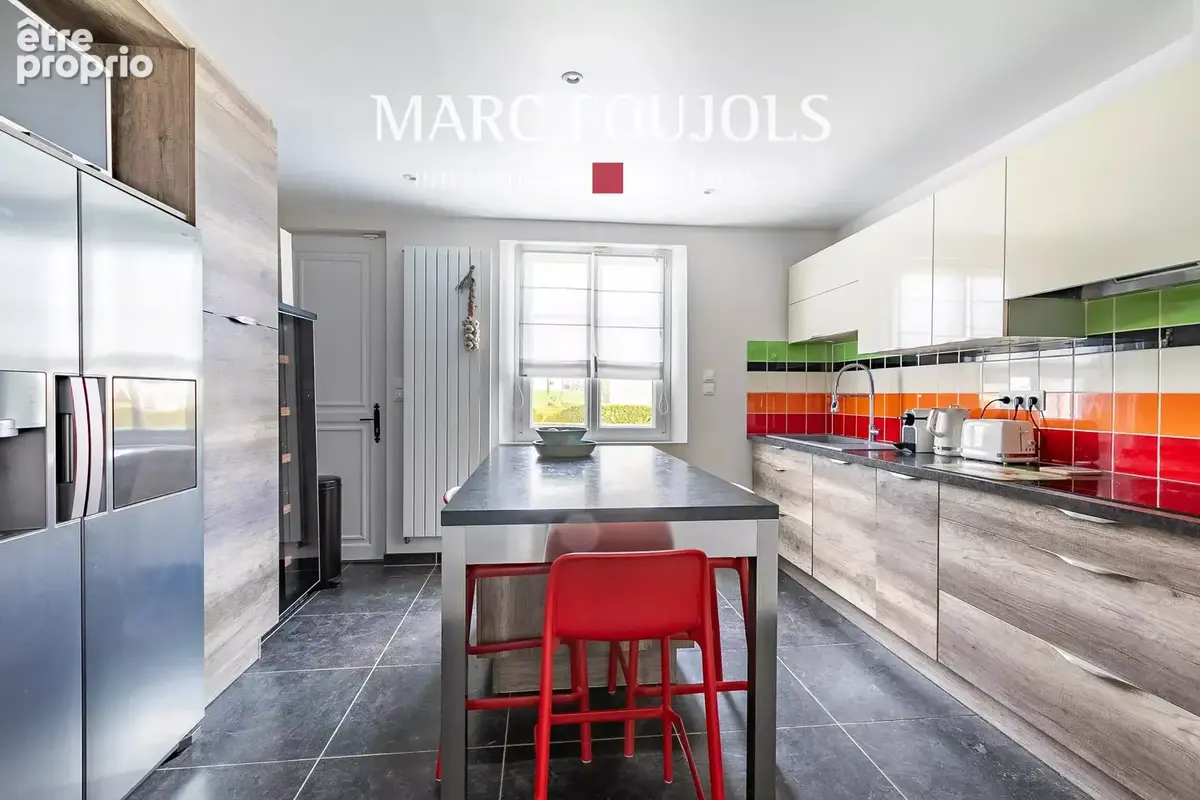 Maison familiale avec piscine et jardin plein sud - photo 10
