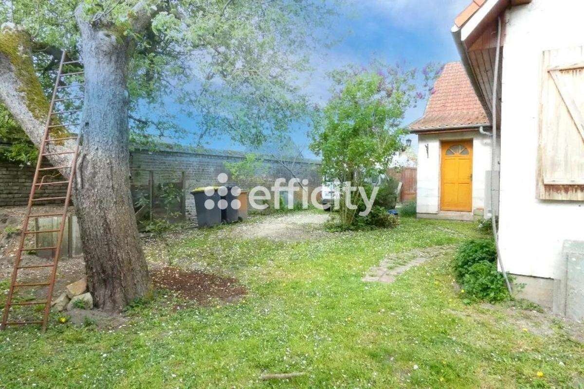 Maison à CONDE-FOLIE