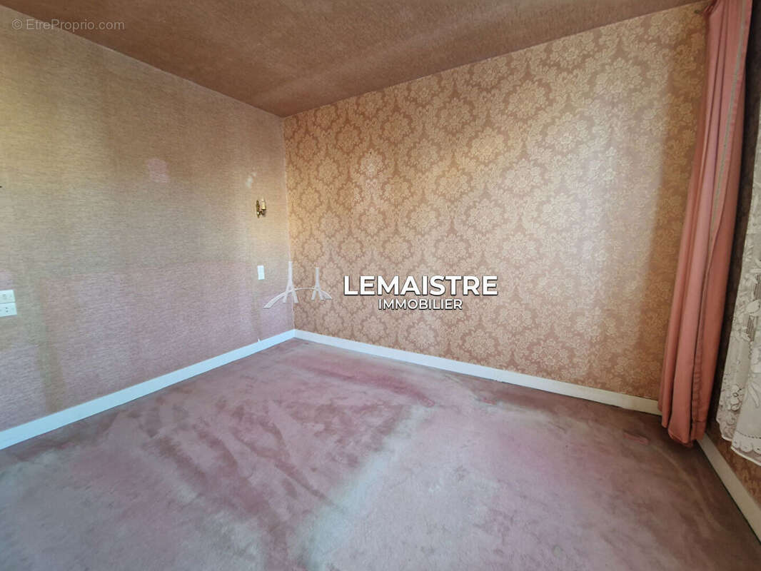 Maison à SAINT-ROMAIN-DE-COLBOSC