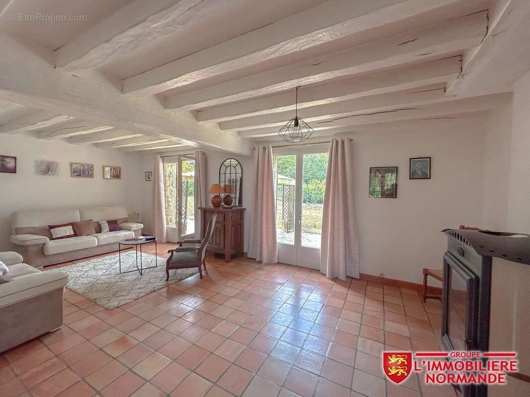 Maison à ROLLEBOISE