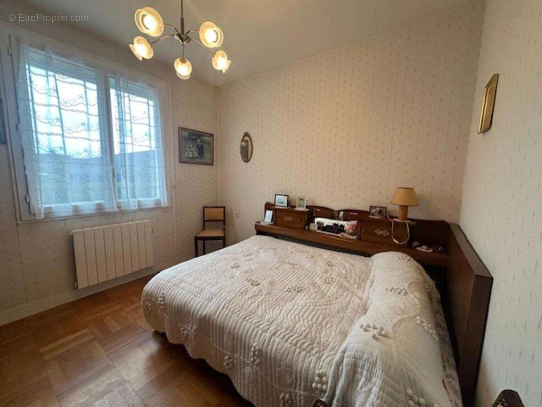 Maison 75 m² à Voves  - photo 7