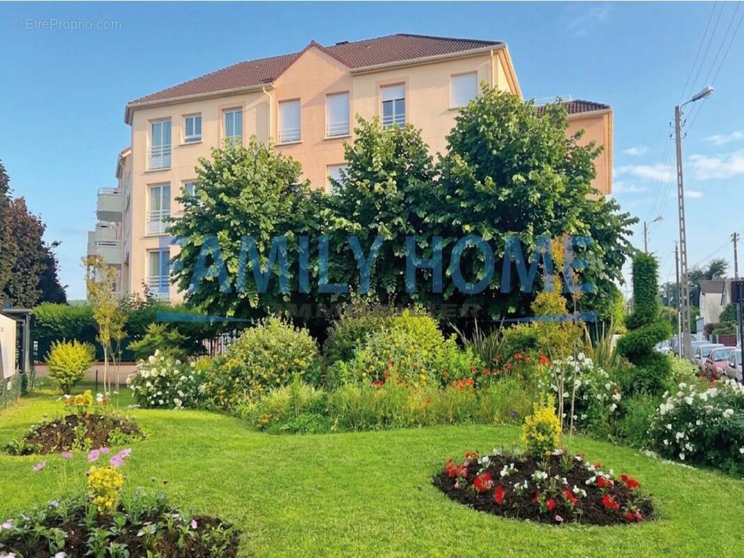 Appartement à LIVRY-GARGAN