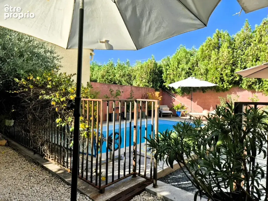 Superbe maison de caractere avec piscine et grand garage - photo 34