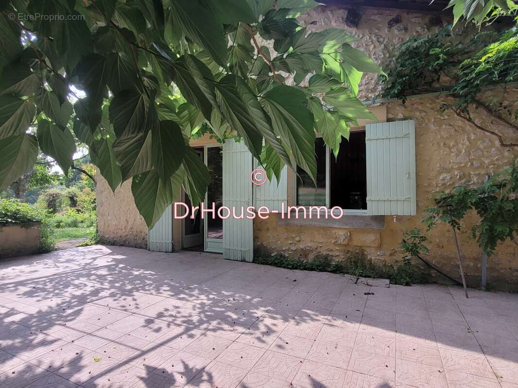 Maison à SAINT-AQUILIN