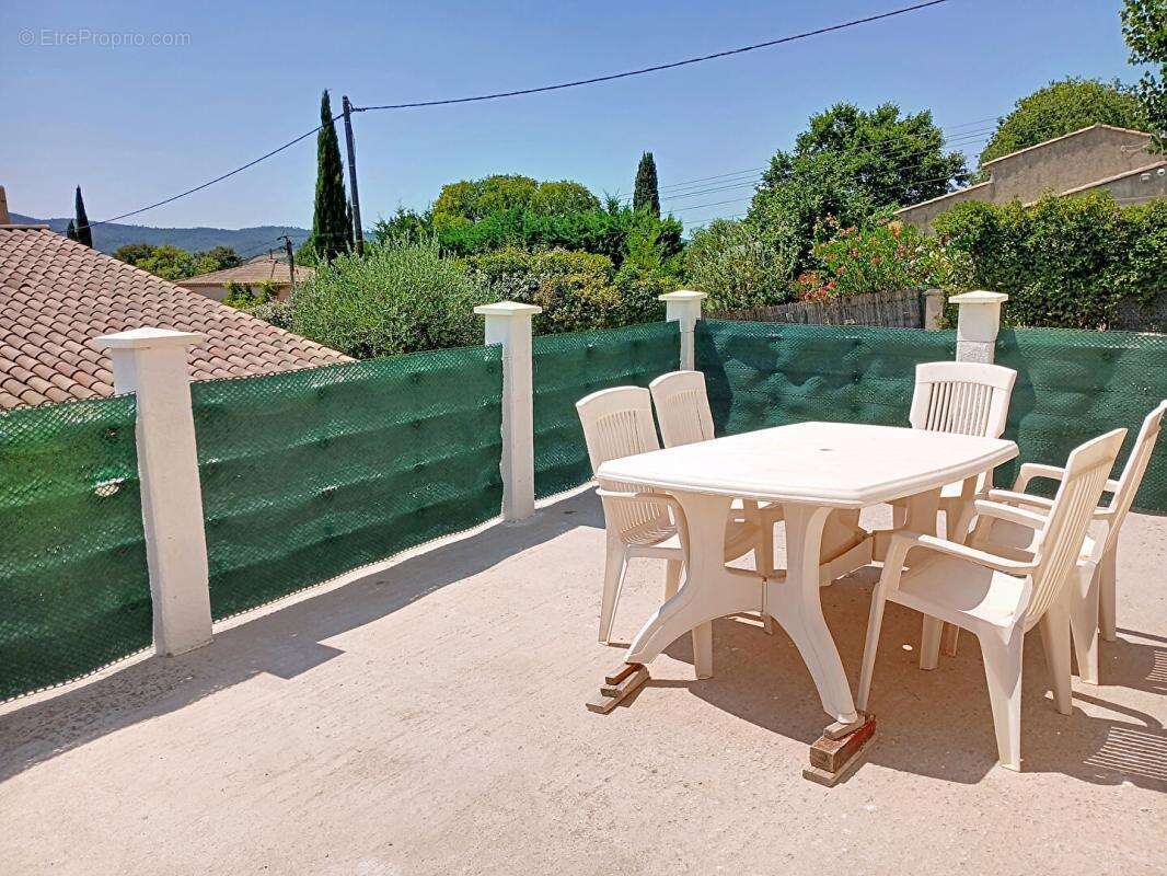 Maison plain-pied de 86.25m² sur terrain 350m² avec garages - Montfort Sur Argens - photo 14