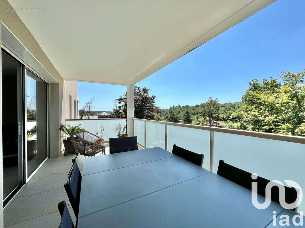 Photo 9 - Appartement à CHARBONNIERES-LES-BAINS